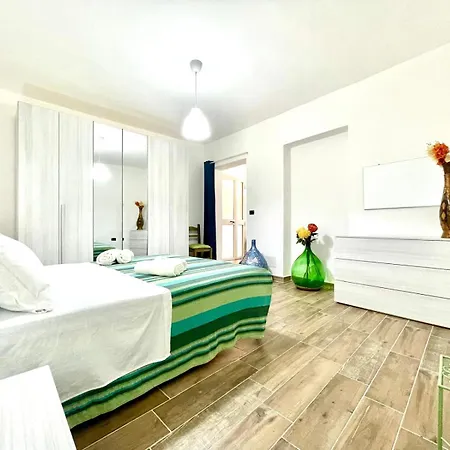 Teddy House *